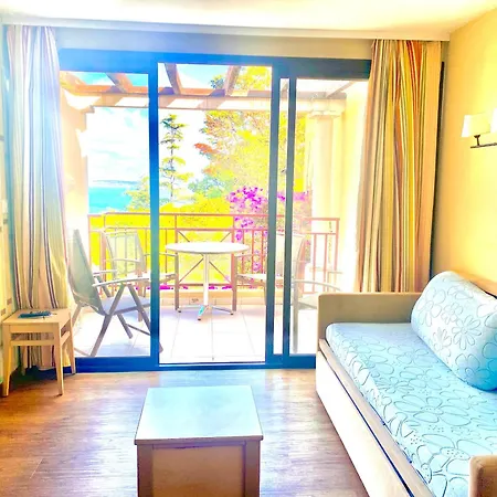 2 Pieces Vue Mer 4 Personnes Apartamento Cannes